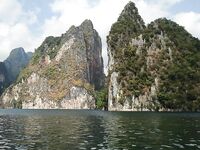 Озеро Чео Лан, Као Сок: пресная прозрачная вода и рыбалка у хат