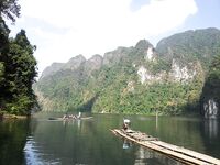 Озеро Чео Лан, Као Сок: пресная прозрачная вода и рыбалка у хат