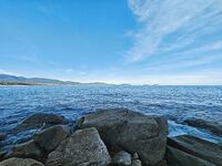 Рыбалка Ялонг Бей недалеко от Санья, Хайнань. Сети, волны и одна поклевка барракуды