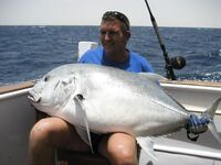 Морская рыбалка на рифе Святого Джона: неделя джига и поппинга на лайвборде