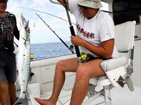 Пунта-Кана кадры с бортов, чартеры, снасти, улыбки, море и разноцветный улов