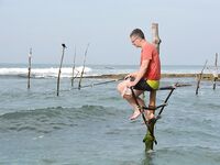 Unawatuna, Jungle Beach - береговая рыбалка, ловля на ракушки и крючок, барракуда и сарган, бомбарда и воблеры