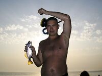 Анапа 2006, высокий берег: краб на крючке и скорпены для фотоархива