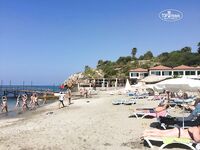 Анталийское побережье где ловить - зонтики на фото и полудикая свобода