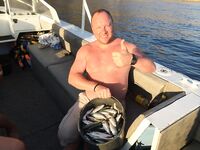 Судак, «самодур» по луфарю: ведро за 1,5 часа и острые зубы — аккуратно