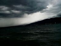 Геленджик: штормовые обрывы и спасительная тирольская палочка