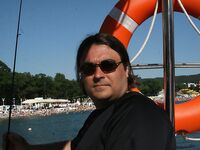 Дивноморское, катер и самодур: ставрида гирляндами к сумеркам, два дракона на борт