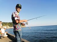 Фото к отчёту добавлено: снасть, приманка и точка видны