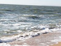 Керчь и Казантип: сентябрьские шторма часты, ПВХ на воде вижу нечасто днём