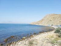 Орджоникидзе, Агатовый пляж: мелководье с валунами, вопрос по вечерним выходам