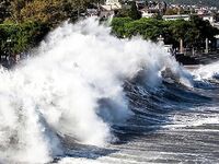 ЮБК — шторма и здравый смысл: не лезем в оттяжные волны, берегите себя и близких