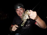 Адлер и Хоста ночью: скорпены, камни и нервный горбыль на тонком флюре