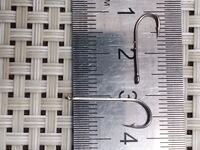 По горбылю — офсет или крупнее крючок: клюёт вместе с остальными