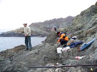 Перла, Маслен нос, Коракя — туман, восток и толпа на камнях