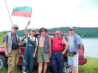 Кая Баш, горное озеро: рыбы мало — сабантуй удался