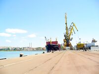 Порт Бургас: мелкая ставридка, уха на камбузе и «пивная» погода