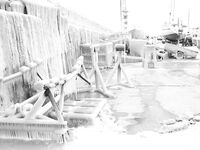 Полярная вибрация пришла — клев выключило, ушли греться