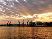 Фото из Бургаса: визуальная заметка без описаний снастей и временных окон