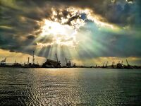 Гроза выгнала: один заход по хамсе на самодур и короткий отчёт по пирсу