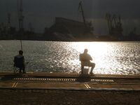 Гроза выгнала: один заход по хамсе на самодур и короткий отчёт по пирсу