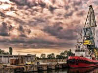 Рыбный рынок: ставрида ушла, тянули мелочь, погода пасмурная под луфаря