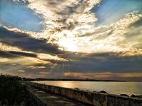 Поморие, фотосессия вместо луфаря: Пасха, новая камера и мелкая ставрида на самодур