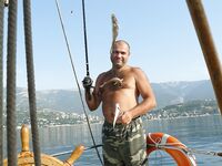 Крым, Ялта: утренний чартер 4 часа с семьёй — рыбалка ради эмоций