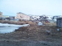 Стоянок много, 220 по договоренности: колодец есть, воду лучше привезти