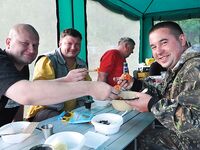 Комфортный июль: много тихих дней, но жара, мошка и мелкая рыба — тоже факт