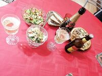 Починят ли дорогу — вопрос; сегодня двойной праздник: погранца и Мурманской области