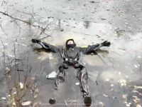 Тест поплавка на пруду: 5 минут в ледяной воде и смех под «Титаник»