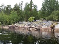 Осечкова 3 — палаточный быт и табличка поляны