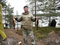 Фотографии пришли: немного задержался