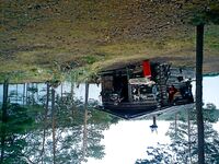 Изба лучше палатки: мошка не лезет, лаврушка на фидер и мечты о Кольском