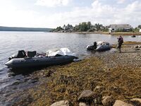 Старт из Чупы и две лодки: Беломорканал, Лысуха, ночёвка в Медвежьегорске, Чупа