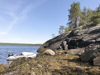 Старт из Чупы и две лодки: Беломорканал, Лысуха, ночёвка в Медвежьегорске, Чупа