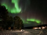 Карелия: Чупа в огнях, северное сияние и чемодан — снова вызвали в Мурманск