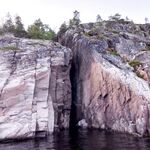 Нижняя Пулонга 10–17 августа: семья, белухи у лодки, самодур+пилькер и морозилка 40 л