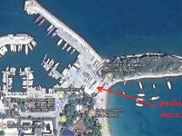 Кемер, рыболовный магазин у морпорта