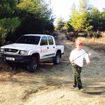 Канавью и червяк на крючке