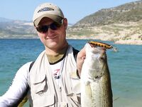 Наши бассы — вот такие красавцы