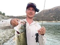 Айя-Напа, Гермасоя и Курис: первая встреча с кипрским бассом