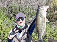 Весенний отчёт: басс проснулся