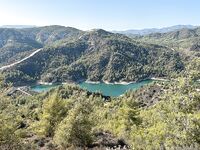 Арминиу вечером: чистая вода и попперы