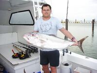 Амберджек под дождём и волны у Канкуна