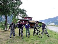 Лосось под рев фьорда и форельдорадо у водопада Vøringsfossen