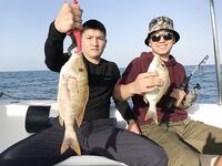 Первый выход на лодке поймали своё