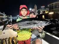 Фуджейра, танкеры и котлы, морская рыбалка по тунцу и махи