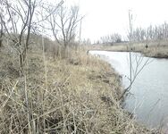 Еланчик с российской стороны, чистые берега и дождь