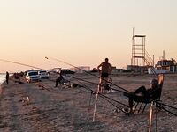 Казачий берег, пеленгас и вечерний Азов